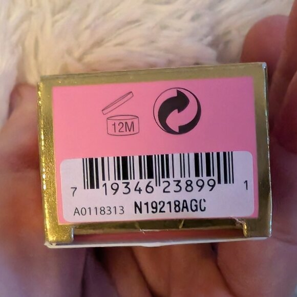 Juicy Couture, Oui Body Crème & Metallic Lip Lacquer Duo, Femme Metale (01) - Picture 6 of 9